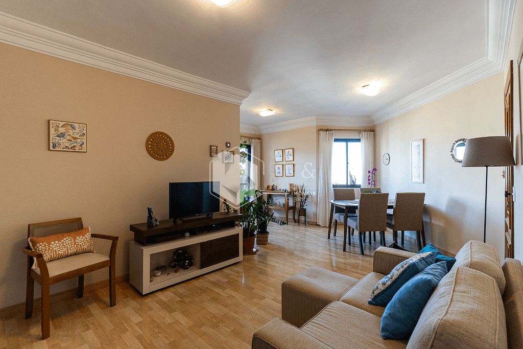 Apartamento à venda com 3 quartos, 97m² - Foto 1