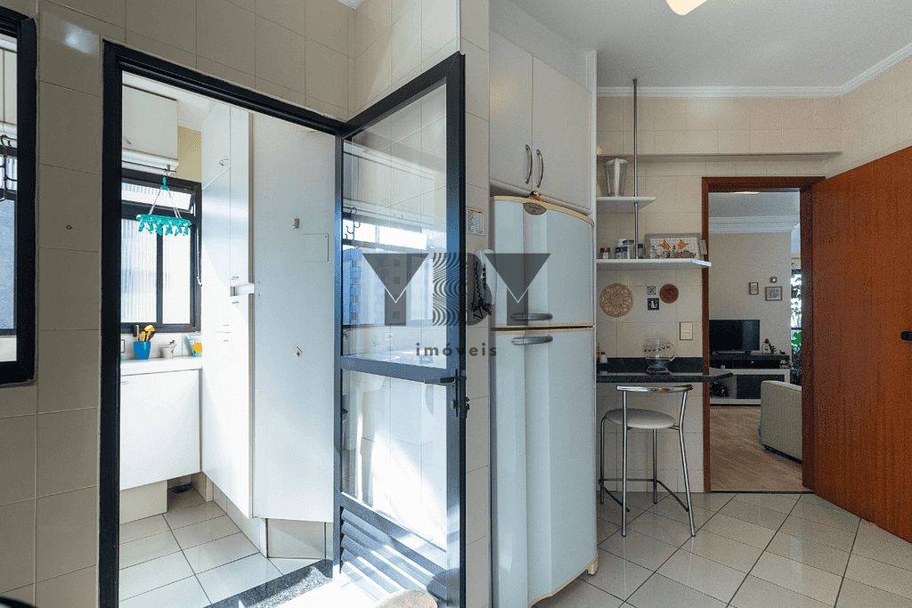 Apartamento à venda com 3 quartos, 97m² - Foto 36