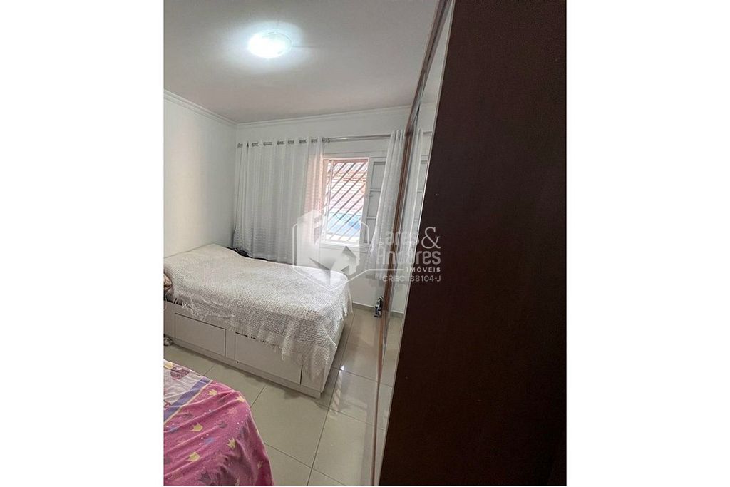 Casa à venda com 2 quartos, 97m² - Foto 4