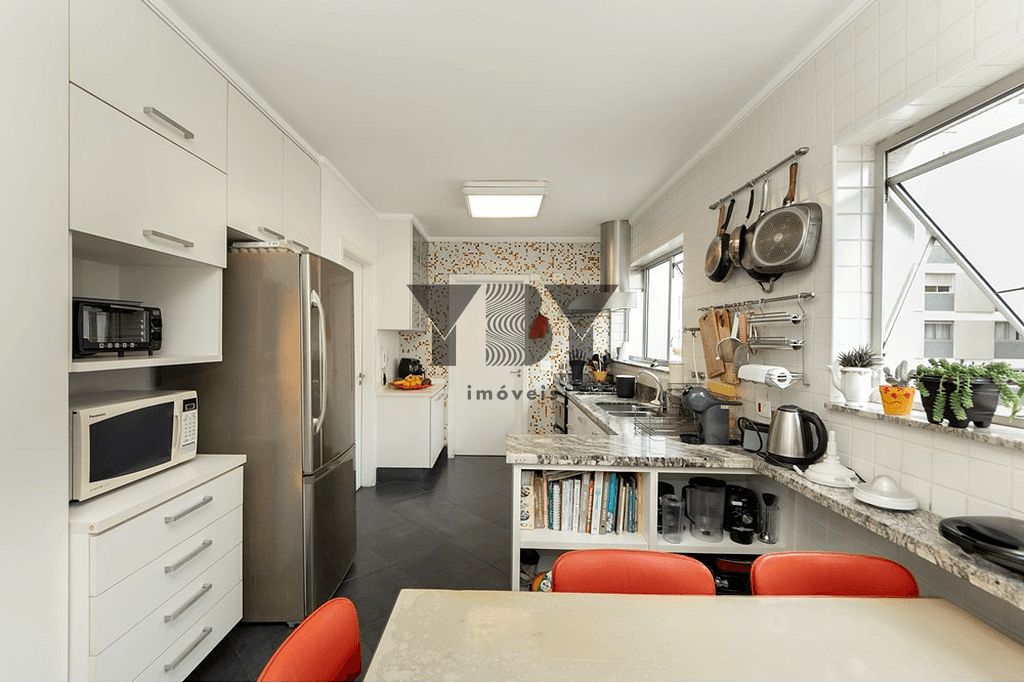 Apartamento à venda com 3 quartos, 169m² - Foto 26