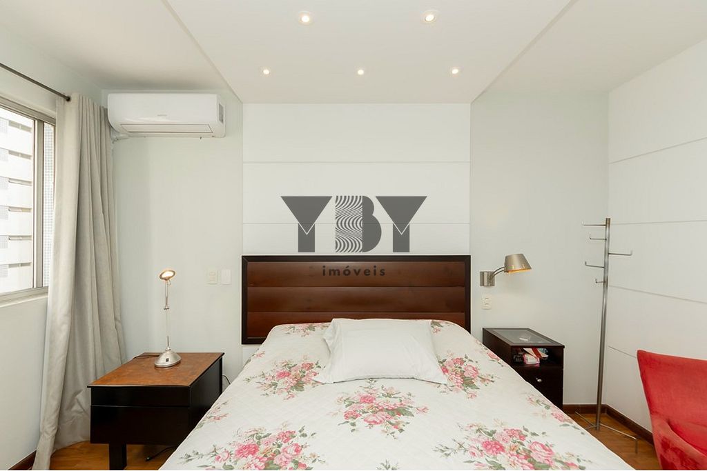 Apartamento à venda com 3 quartos, 169m² - Foto 2