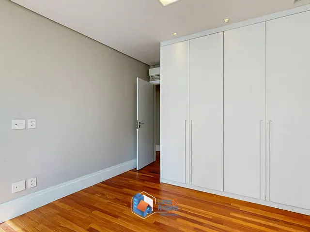 Apartamento 3 quartos e 4 banheiros, à venda, no bairro Jardim Paulista em São Paulo