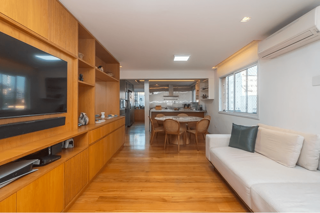 Apartamento à venda 2 Quartos 1 Suite 1 Vaga 130M² Itaim Bibi São Paulo - SP