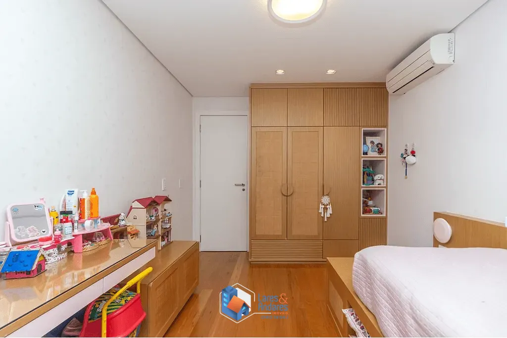 Apartamento, 3 quartos, 130 m² - Foto 2