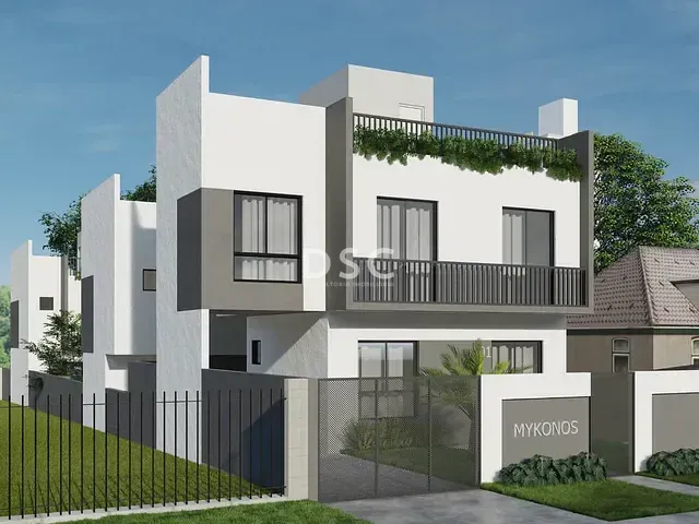 Casa 3 quartos e 3 banheiros, à venda, no bairro Xaxim em Curitiba