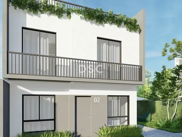 Casa 3 quartos e 3 banheiros, à venda, no bairro Xaxim em Curitiba