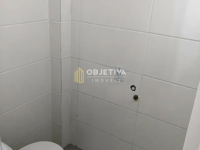 Apartamento 2 quartos e 2 banheiros, à venda, no bairro Bom Fim em Porto Alegre