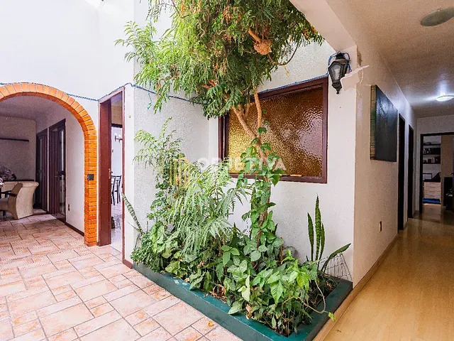 Casa 3 quartos e 5 banheiros, à venda, no bairro Cristal em Porto Alegre