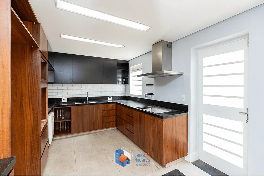 Casa, 4 quartos, 200 m² - Foto 25