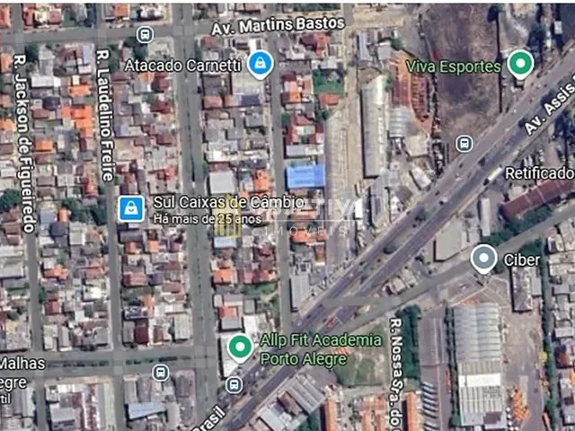 Terreno à venda, no bairro Sarandi em Porto Alegre