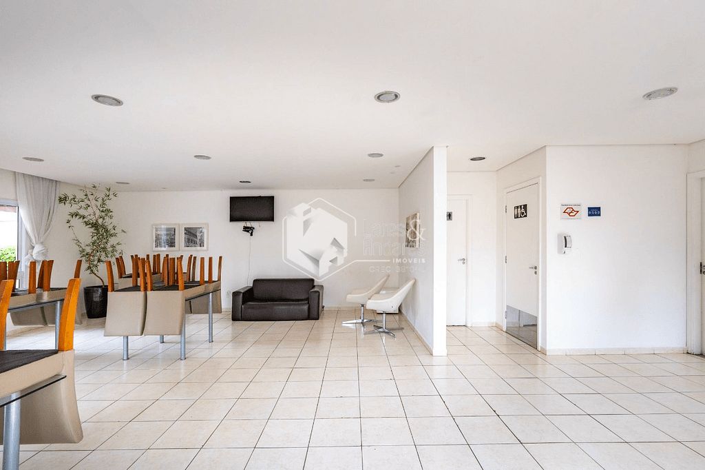 Apartamento à venda com 2 quartos, 62m² - Foto 8