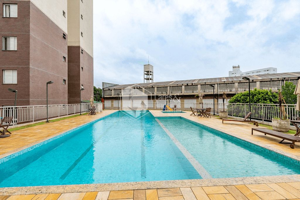 Apartamento à venda com 2 quartos, 62m² - Foto 11