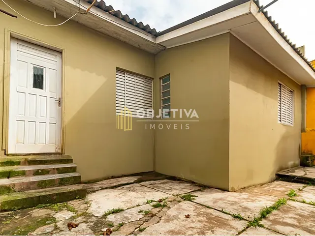 Terreno à venda, no bairro Santa Maria Goretti em Porto Alegre