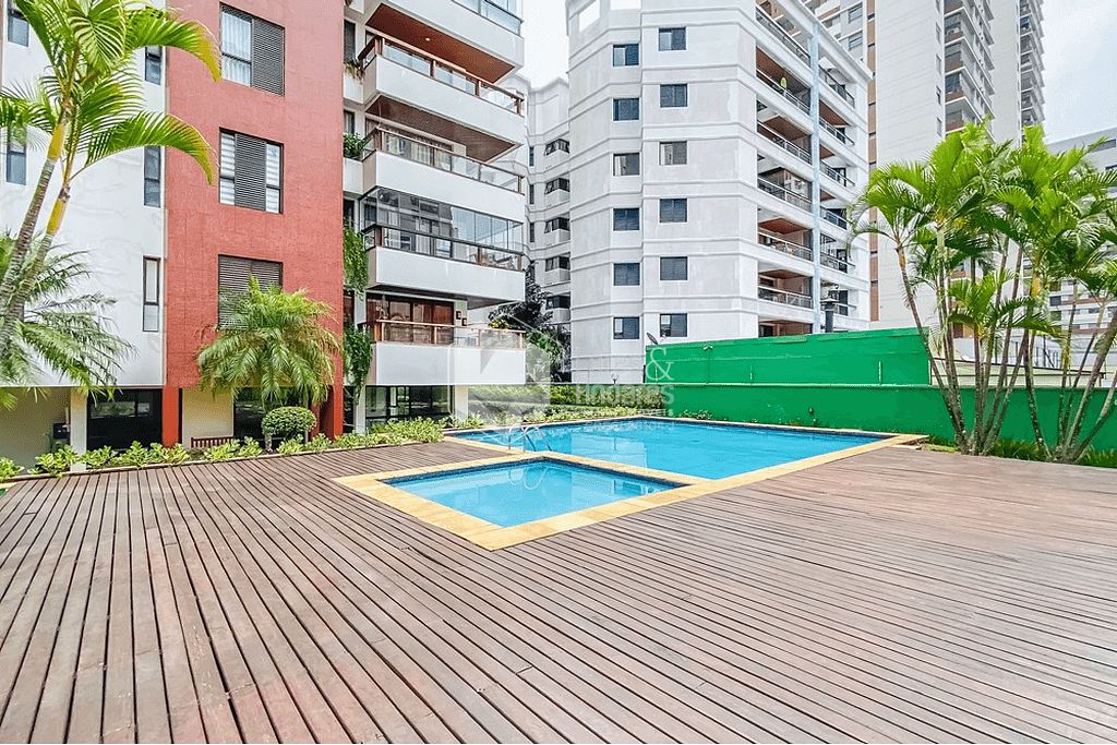 Apartamento à venda com 3 quartos, 176m² - Foto 35