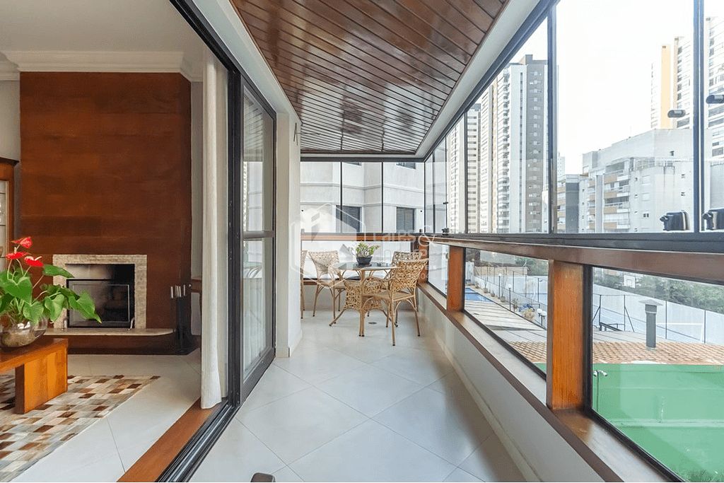 Apartamento à venda com 3 quartos, 176m² - Foto 53