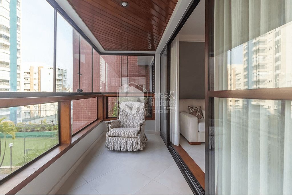 Apartamento à venda com 3 quartos, 176m² - Foto 16