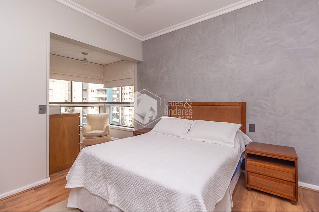 Apartamento à venda com 3 quartos, 176m² - Foto 22
