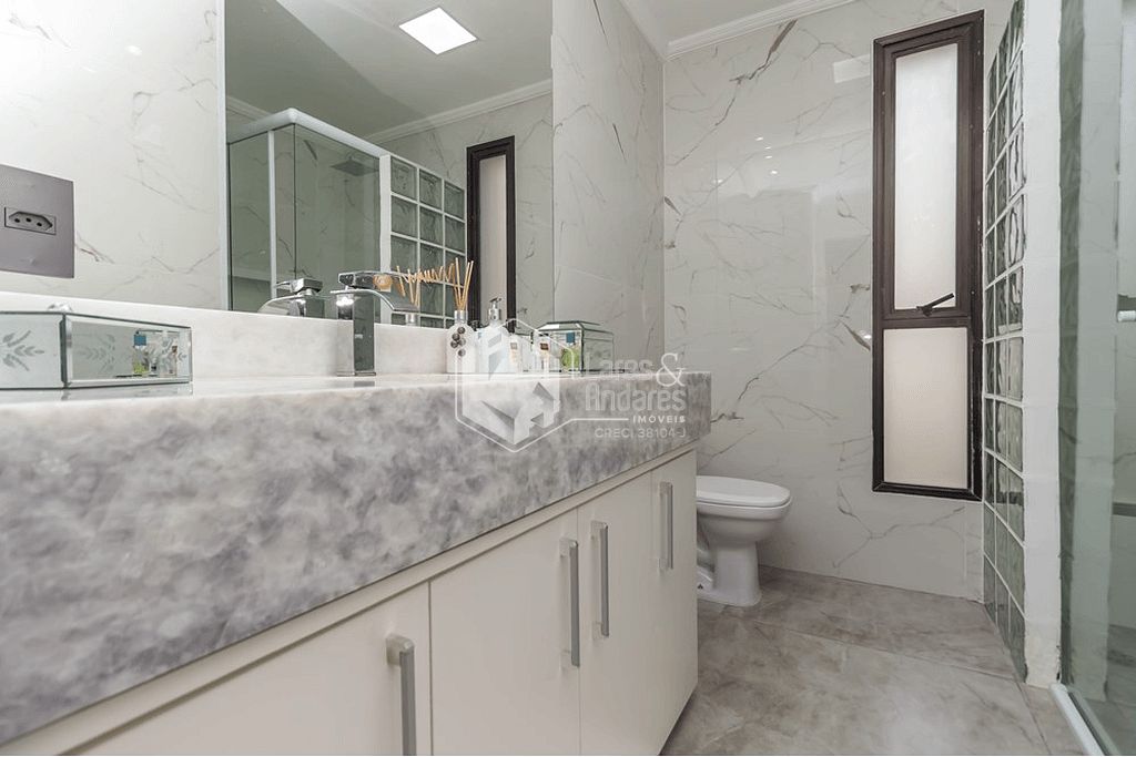 Apartamento à venda com 3 quartos, 176m² - Foto 29