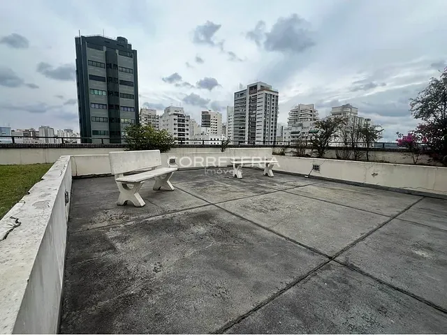 Sala à venda, no bairro Campo Belo em São Paulo