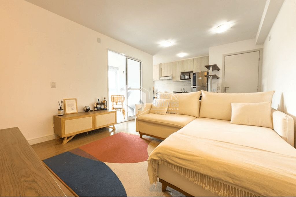 Apartamento à venda com 2 quartos, 61m² - Foto 1