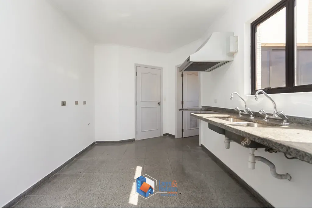 Apartamento, 4 quartos, 196 m² - Foto 37