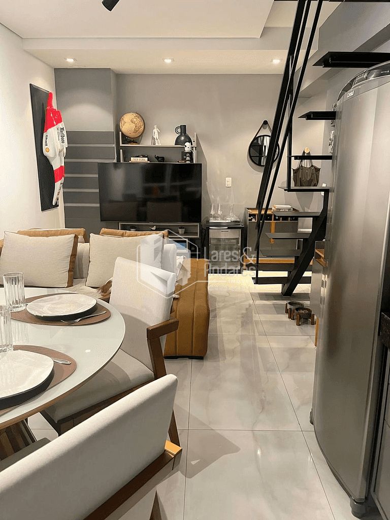 Apartamento à venda com 1 quarto, 55m² - Foto 1