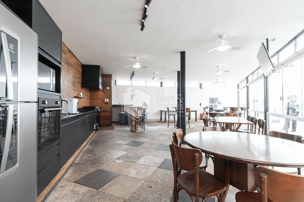 Apartamento à venda com 3 quartos, 98m² - Foto 12