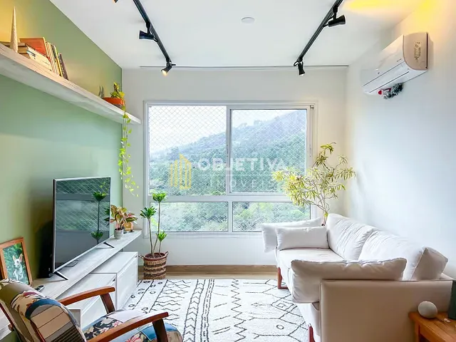 Apartamento 2 quartos e 1 banheiro, à venda, no bairro Jardim Carvalho em Porto Alegre