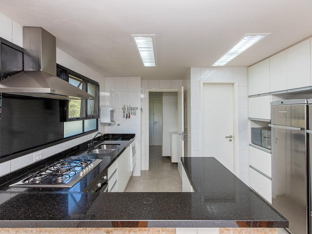 Foto do Cobertura / Penthouse - Cobertura Duplex à venda 4 Quartos 2 Suites 4 Vagas 233M² Vila Andrade São Paulo - SP | Lares e Andares Imóveis