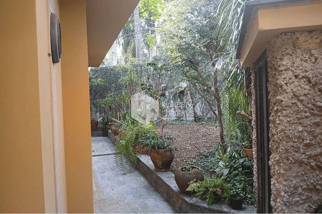 Casa, 3 quartos, 257 m² - Foto 6