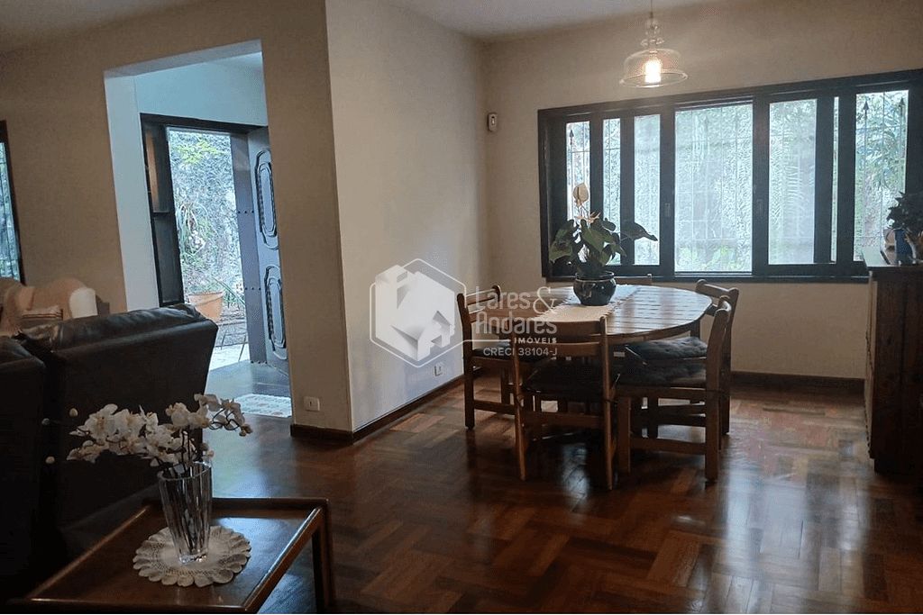 Casa, 3 quartos, 257 m² - Foto 8