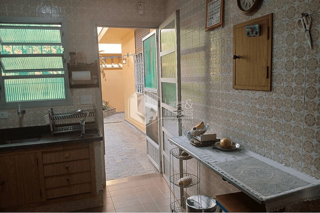 Casa, 3 quartos, 257 m² - Foto 9