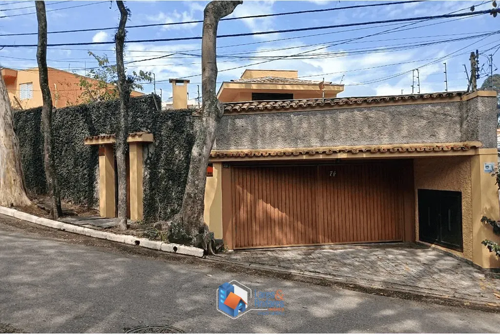 Casa, 3 quartos, 257 m² - Foto 1