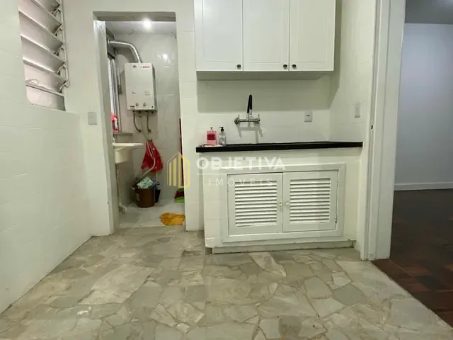 Apartamento 2 quartos e 4 banheiros, à venda, no bairro Centro Histórico em Porto Alegre