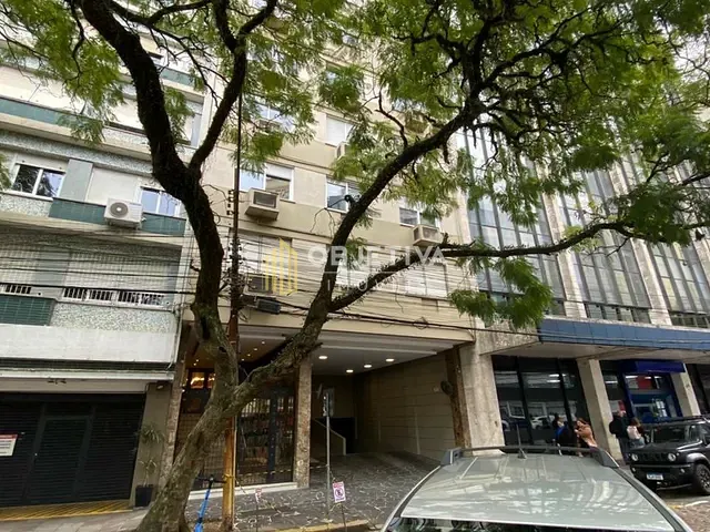 Apartamento 2 quartos e 4 banheiros, à venda, no bairro Centro Histórico em Porto Alegre