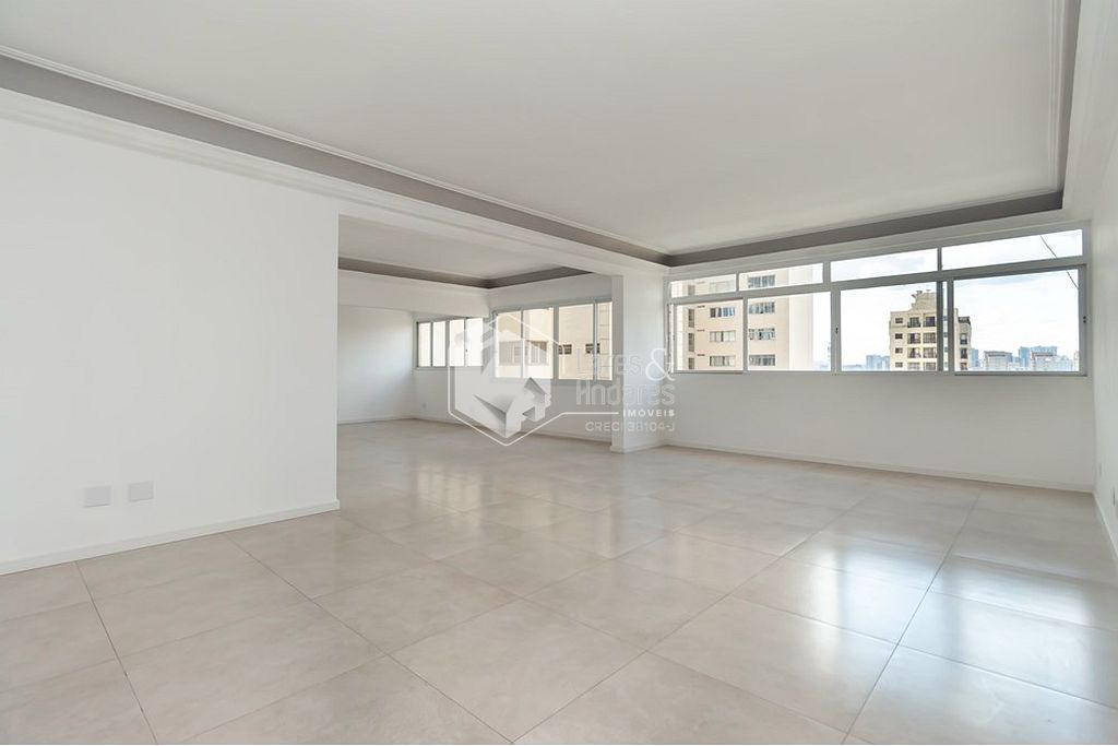 Apartamento, 3 quartos, 218 m² - Foto 1