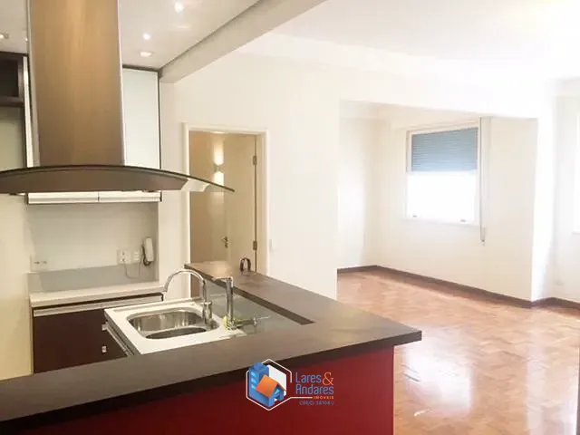 Apartamento 3 quartos e 2 banheiros, à venda, no bairro Itaim Bibi em São Paulo