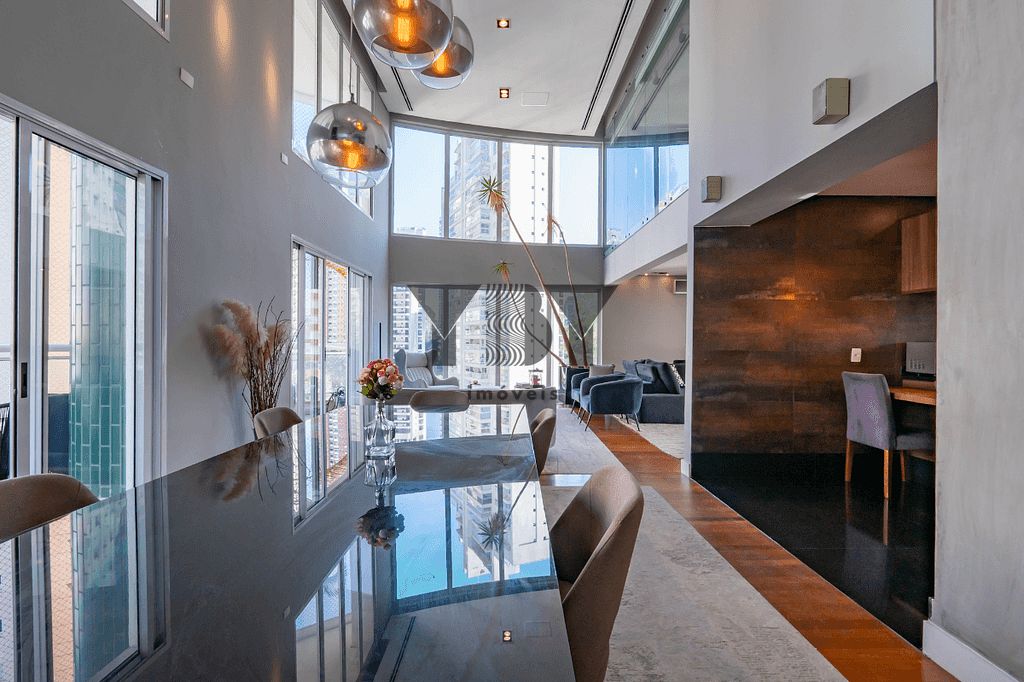 Apartamento à venda com 2 quartos, 210m² - Foto 42