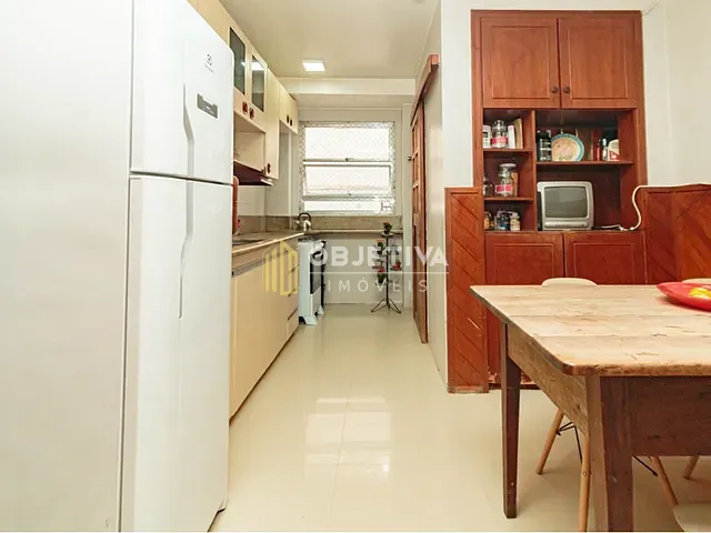 Apartamento 3 quartos e 3 banheiros, à venda, no bairro Rio Branco em Porto Alegre