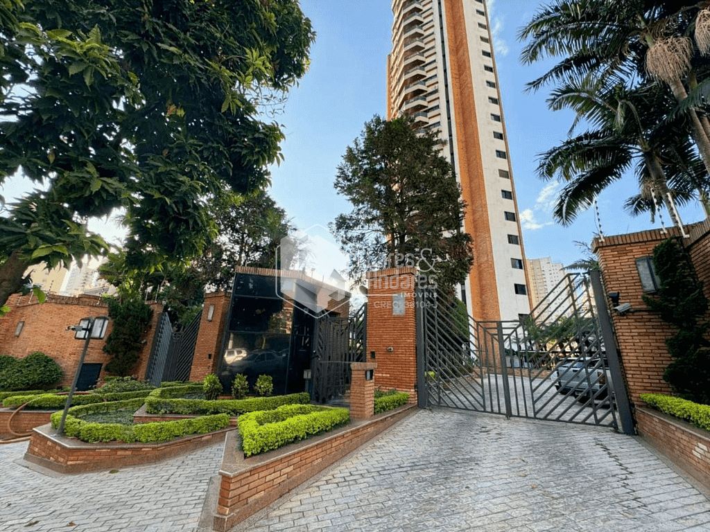 Apartamento à venda com 3 quartos, 160m² - Foto 2