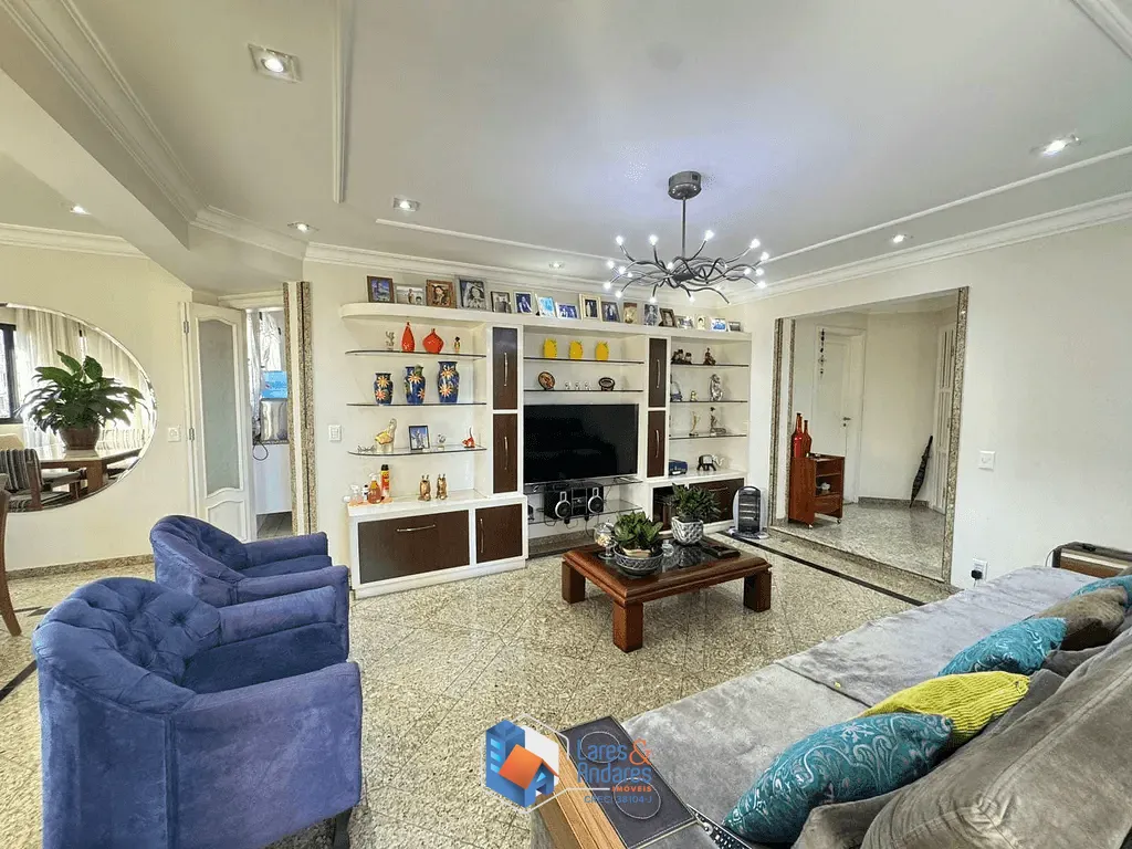Apartamento, 3 quartos, 160 m² - Foto 1