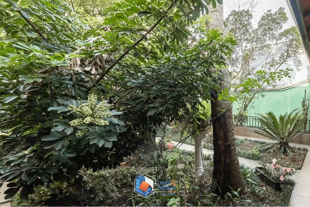 Casa, 4 quartos, 350 m² - Foto 29