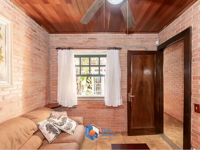 Casa 4 quartos e 4 banheiros, à venda, no bairro Vila Guarani (Z Sul) em São Paulo