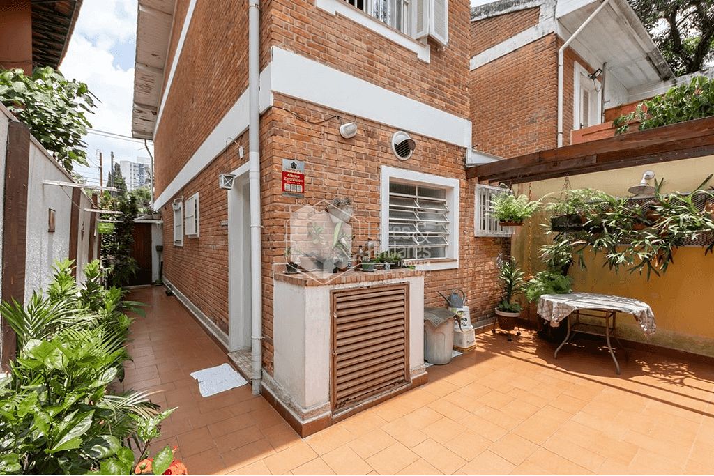Casa à venda com 3 quartos, 162m² - Foto 19