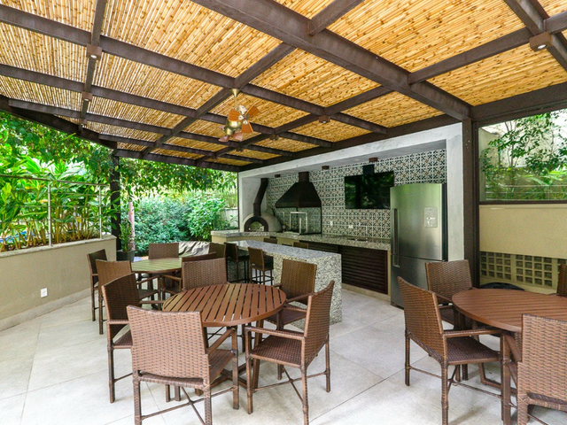 Foto do Apartamento - Apartamento à venda 4 Quartos 2 Suites 3 Vagas 209M² Moema São Paulo - SP | Lares e Andares Imóveis