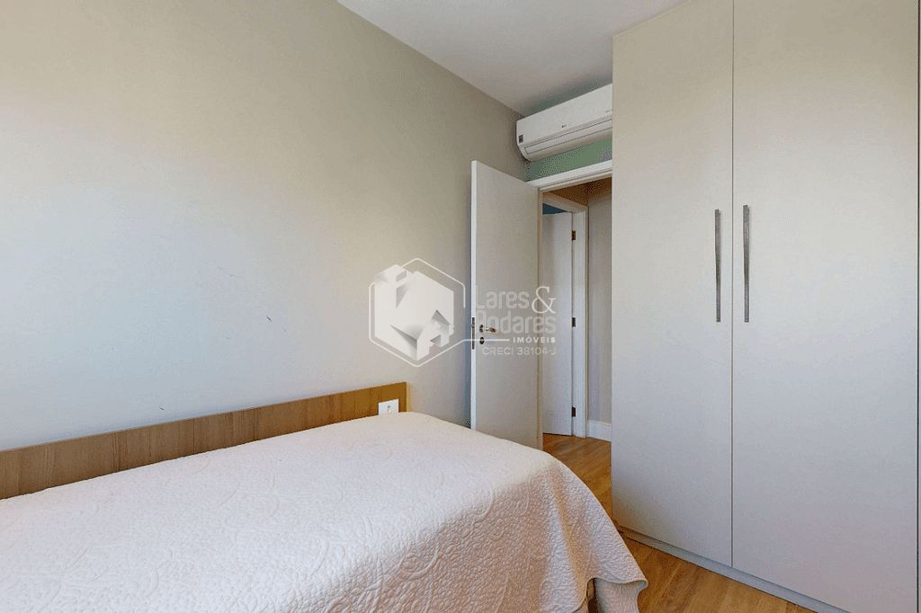 Apartamento à venda com 2 quartos, 78m² - Foto 3