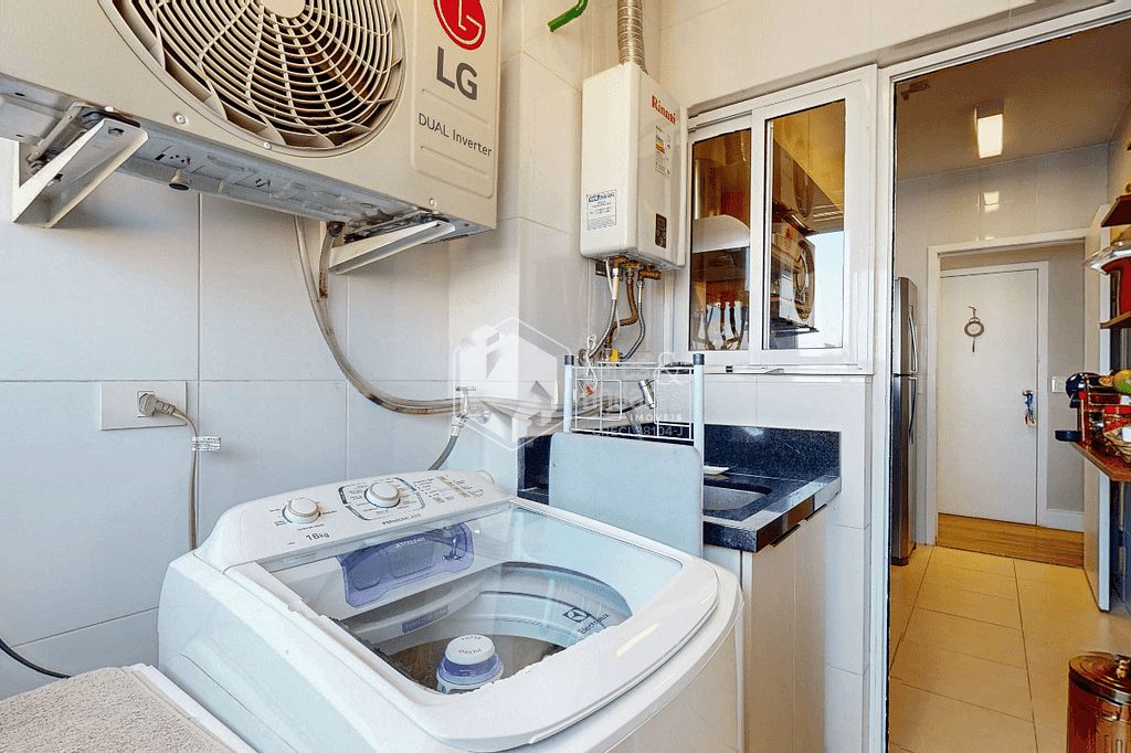 Apartamento à venda com 2 quartos, 78m² - Foto 4