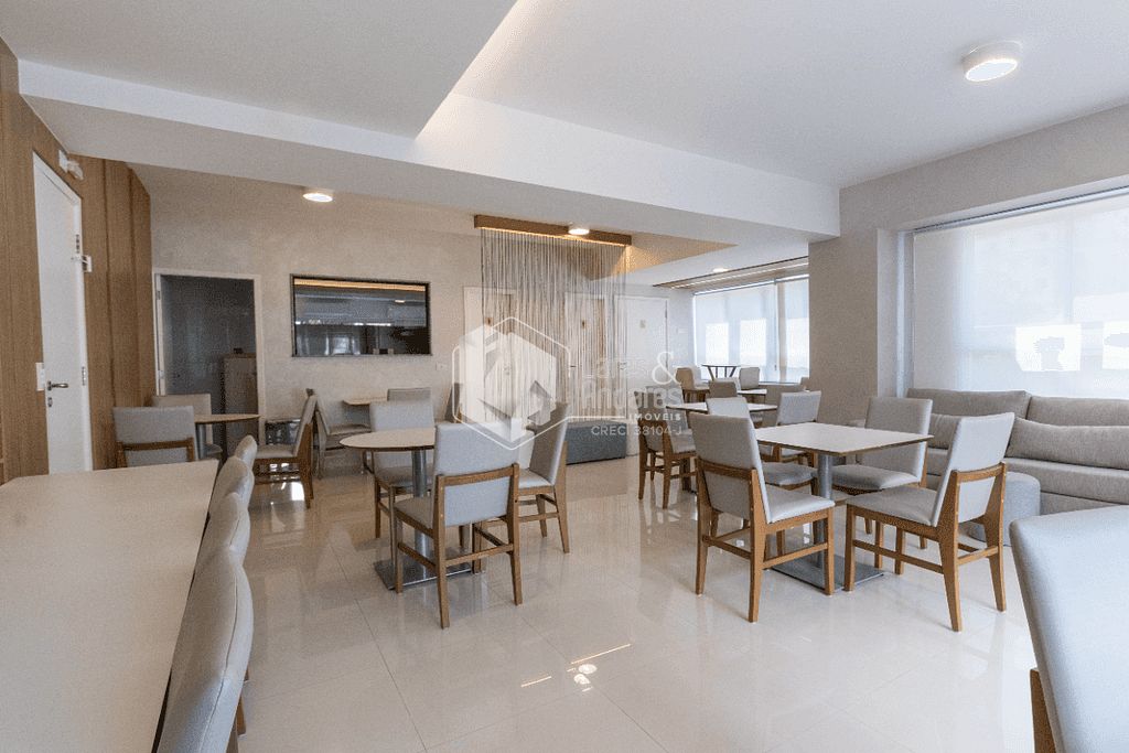 Apartamento à venda com 2 quartos, 78m² - Foto 19