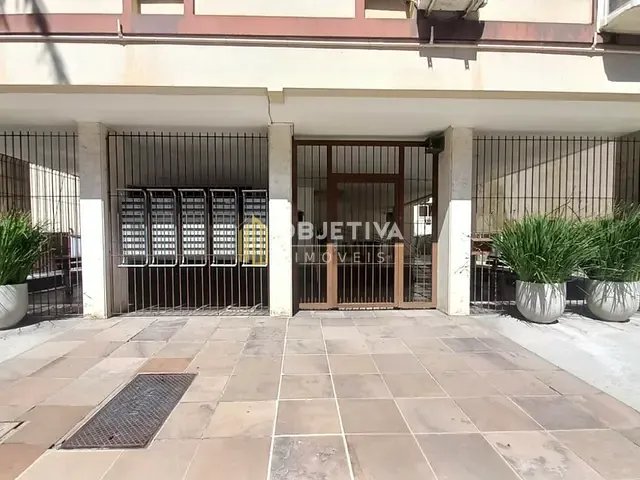 Apartamento 4 quartos e 2 banheiros, à venda, no bairro Centro Histórico em Porto Alegre
