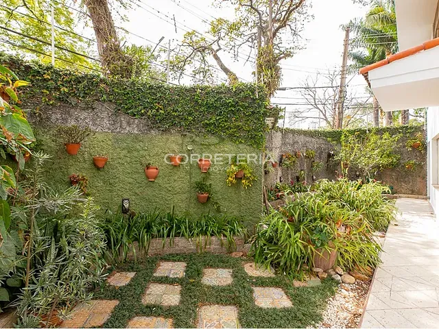 Casa 4 quartos e 5 banheiros, à venda, no bairro Santo Amaro em São Paulo